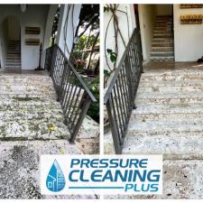 house-driveway-and-patio-cleaning-in-miami-beach-fl 1