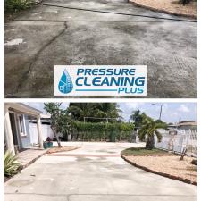 Driveway and Sidewalk Cleaning on 105th St in Pinecrest, FL 1
