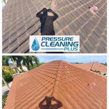 Roof Pressure Wash in Miami, FL